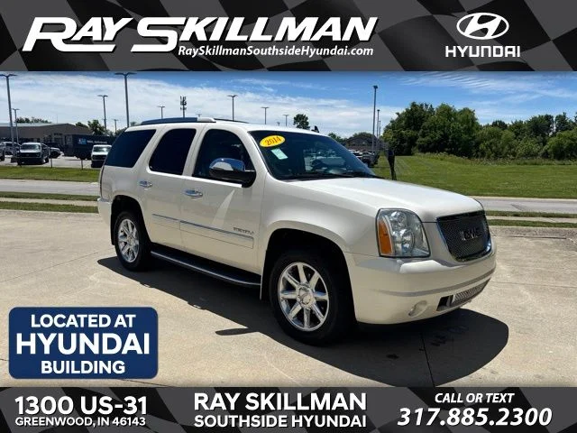 Used 2014 White Diamond Tricoat GMC Denali image 1