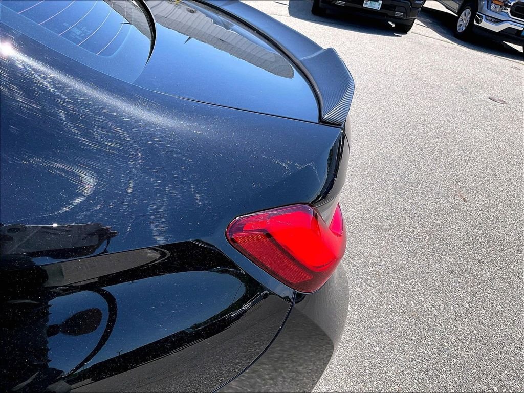 Used 2021 Black BMW 330i image 33