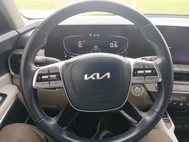 Used 2024 Silver Kia EX image 11