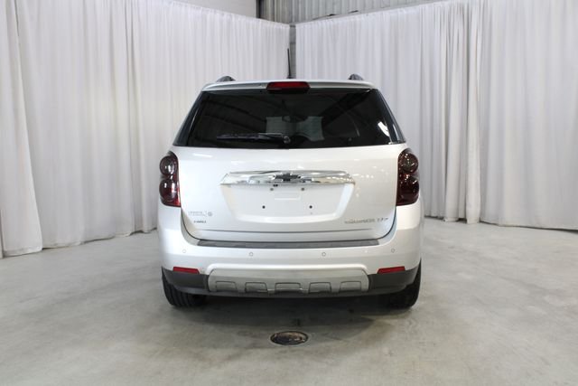 Used 2014 Silver Ice Metallic Chevrolet LTZ image 23