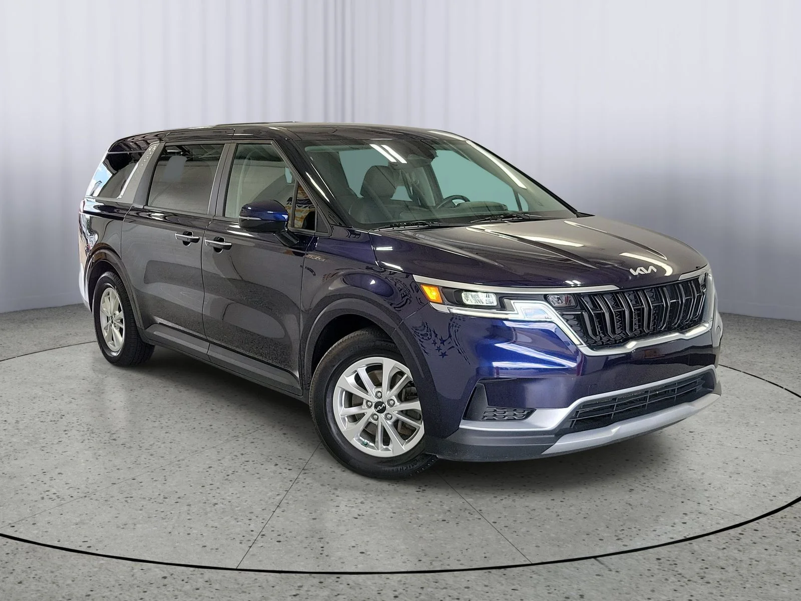 Certified Used 2022 Blue Kia LXS image 1
