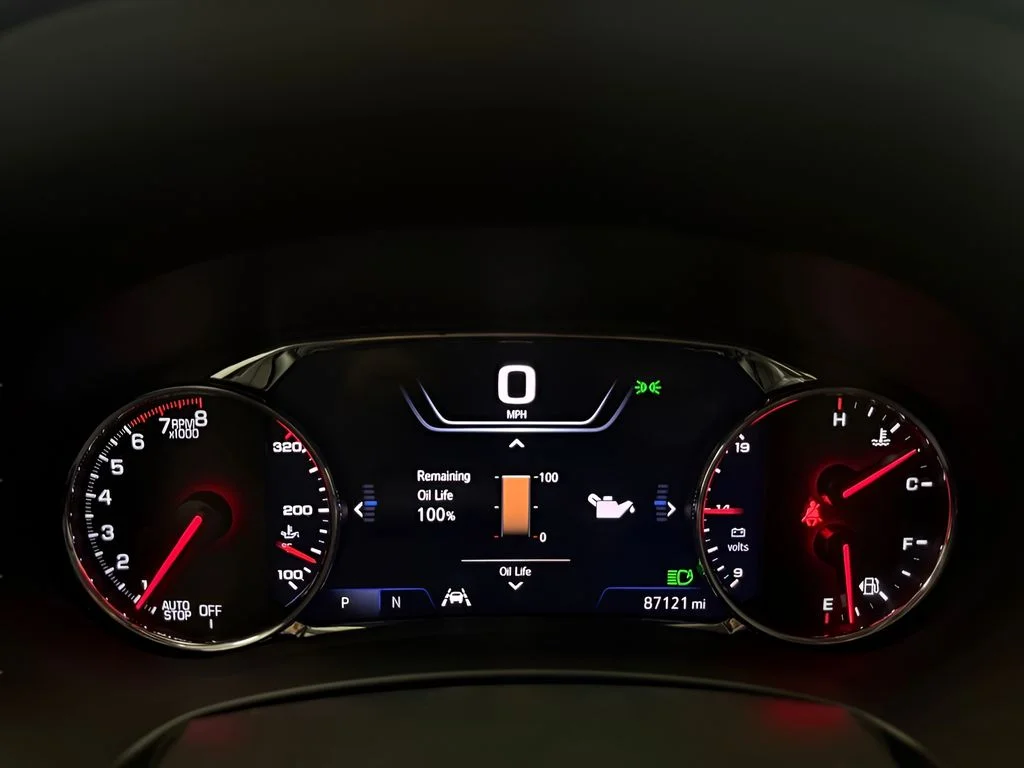 Used 2022 Black GMC Denali image 22