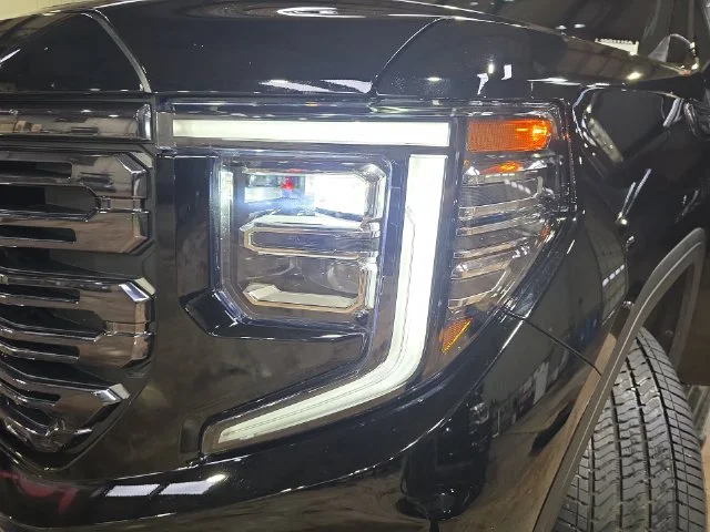 Used 2026 Black GMC Denali Ultimate image 33