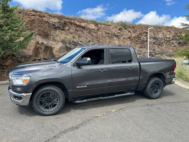 Used 2021 Granite Crystal Metallic Clearcoat Ram Big Horn image 2