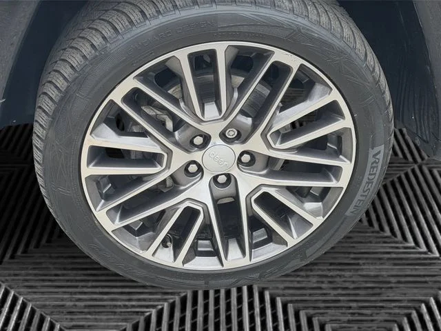 Certified Used 2022 Gray Jeep Limited image 10