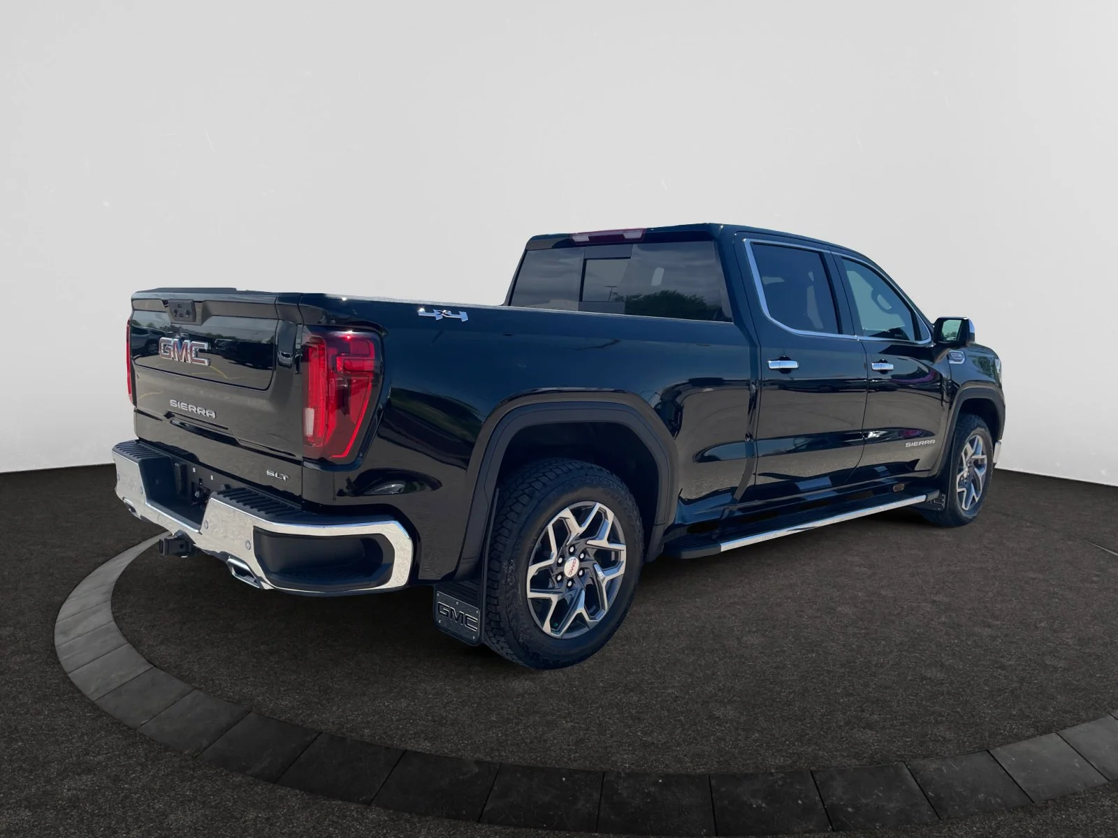 New 2026 Onyx Black GMC SLT image 5