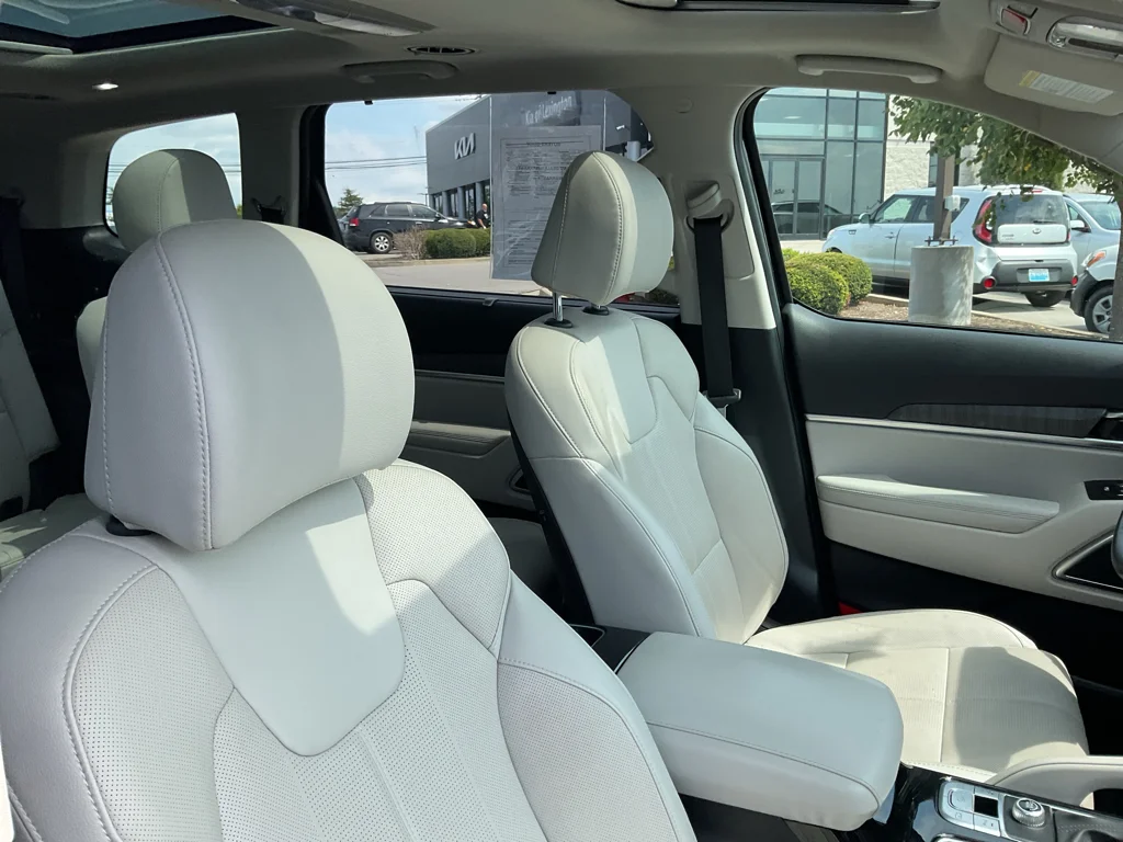 Used 2024 Ebony Black Kia SX image 13