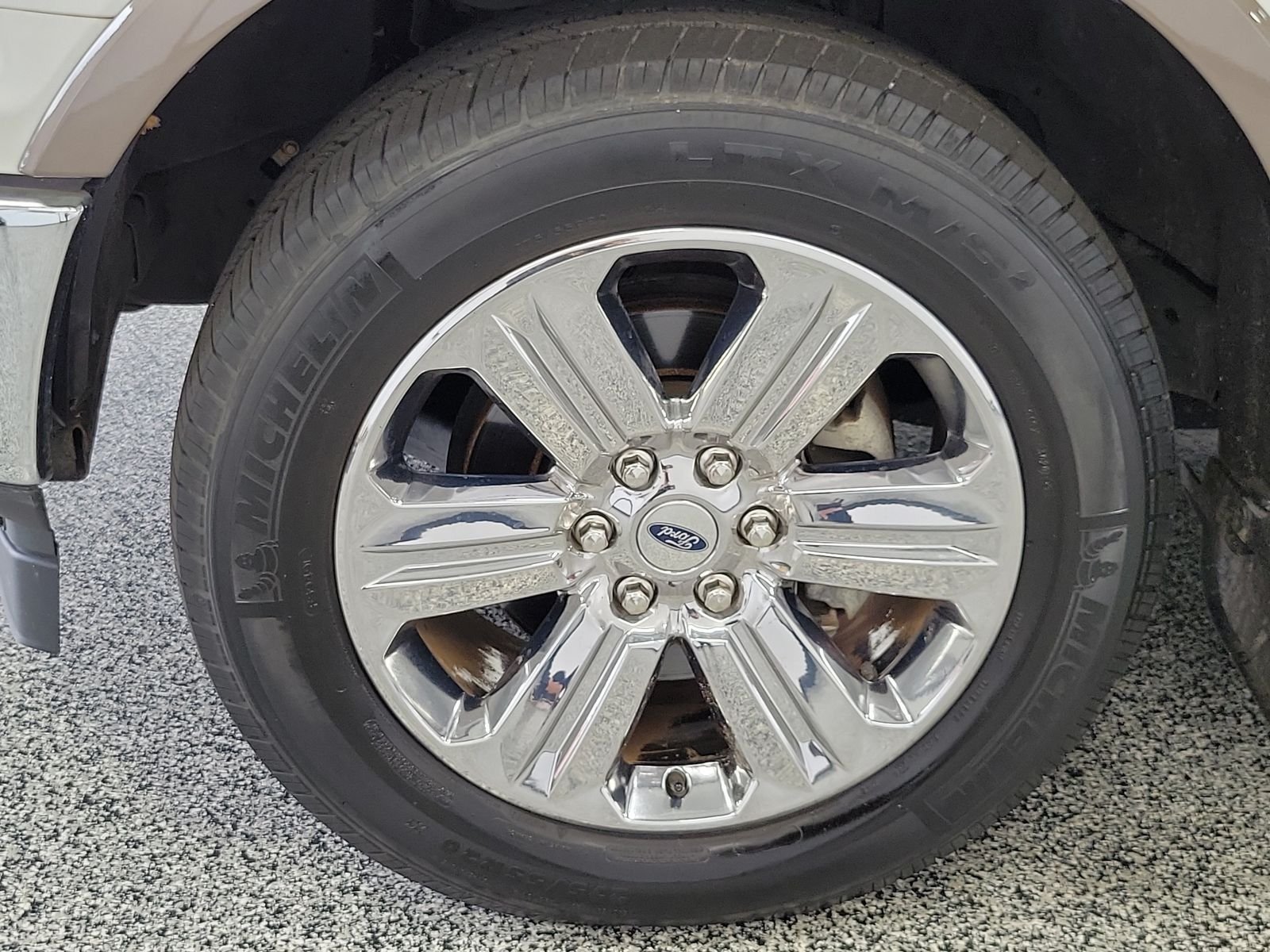 Certified Used 2020 White Ford Lariat image 5