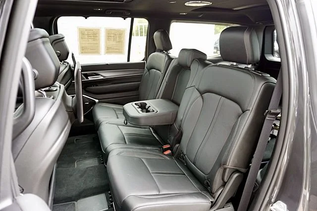 2026 Jeep Grand Wagoneer Limited Reserve - Photo 18