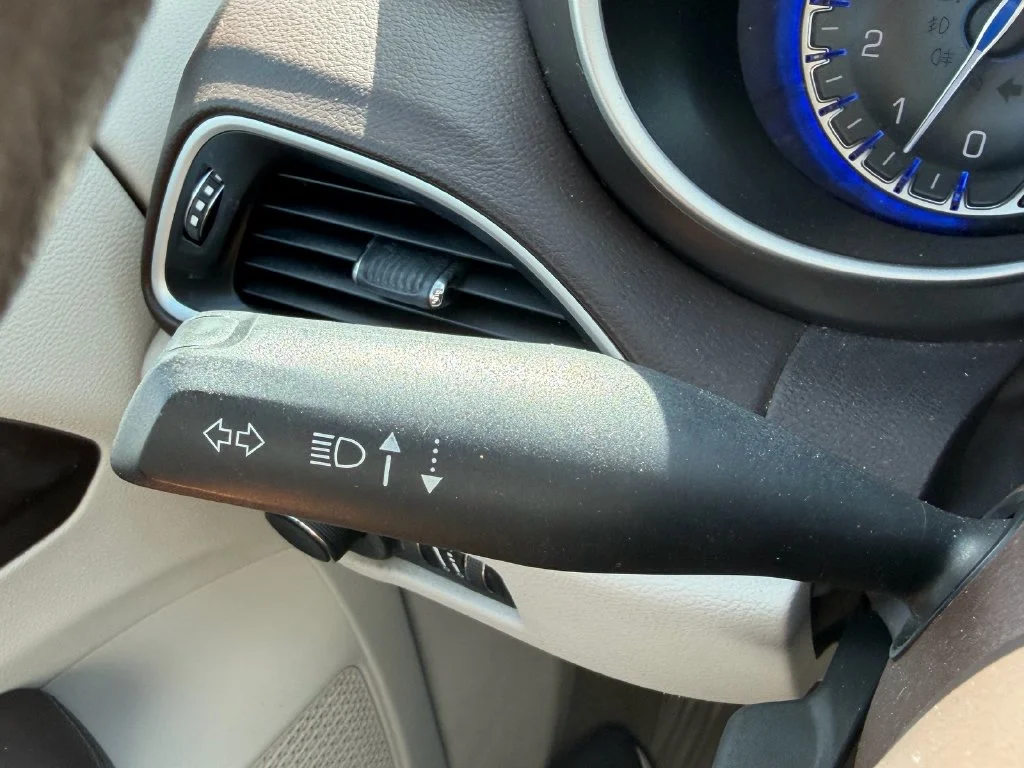 Used 2017 Gray Chrysler Touring image 32