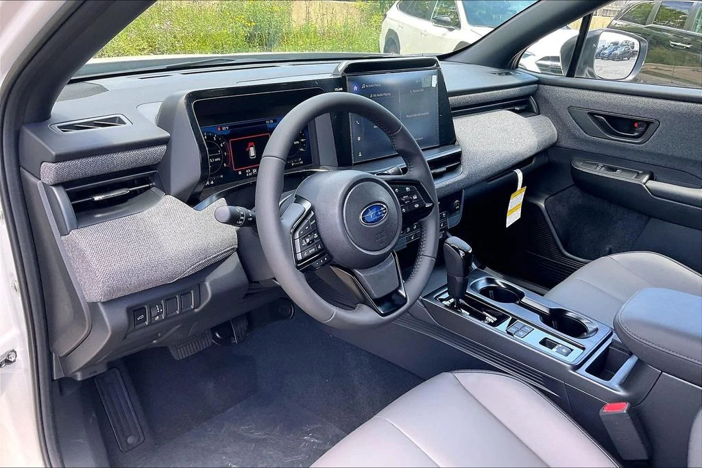 New 2026 CRYSTAL WHITE PEARL Subaru Premium image 8