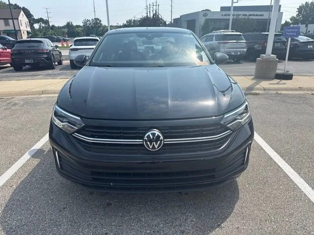 Certified Used 2023 Black Volkswagen 1.5T Sport image 11
