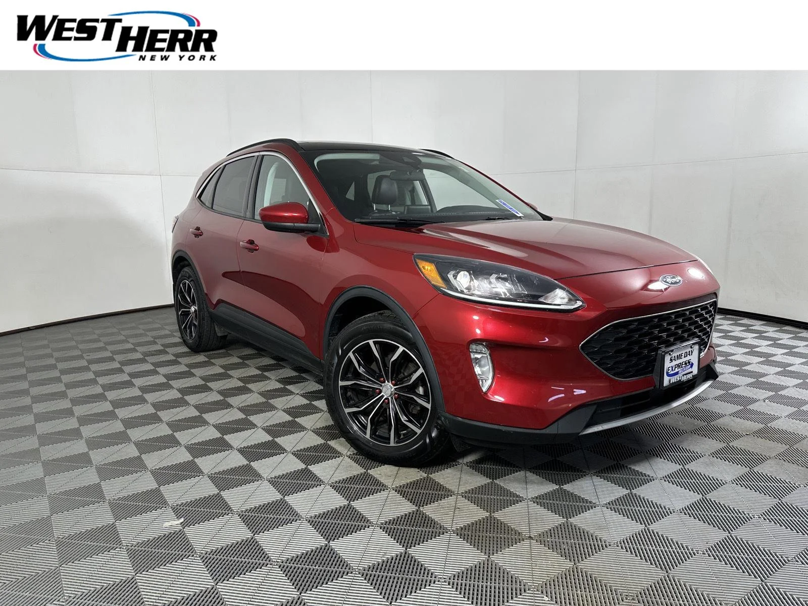 Used 2022 Rapid Red Metallic Tinted Clearcoat Ford SEL image 1