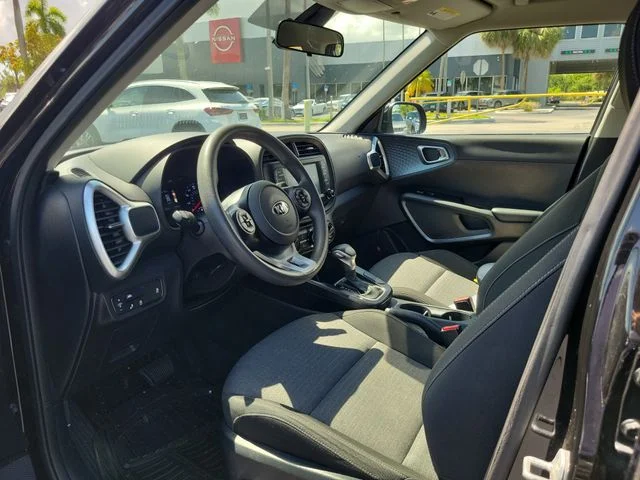 Used 2021 Black Kia S image 13
