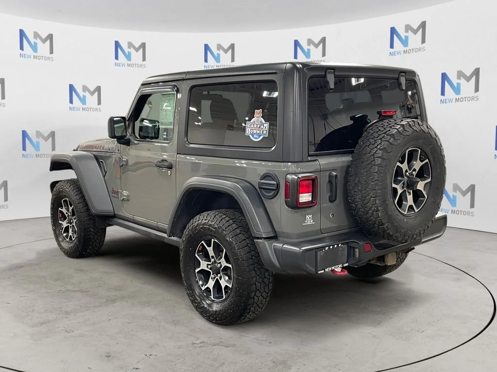 Used 2018 Gray Clearcoat Jeep Rubicon image 3