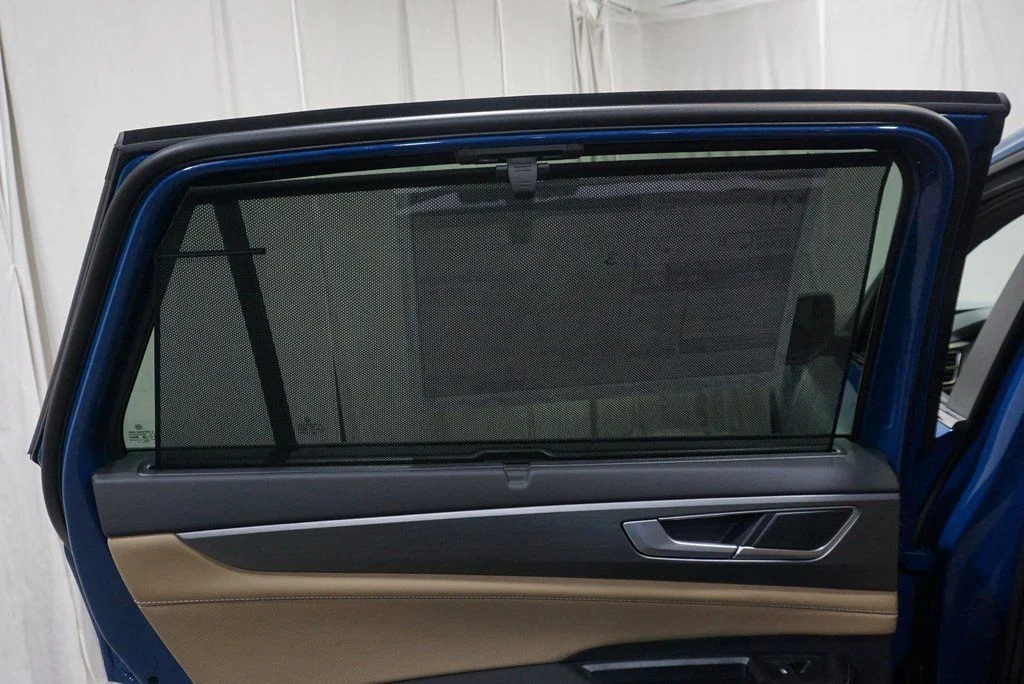 2025 Volkswagen Atlas Cross Sport SE w/Tech - Photo 30