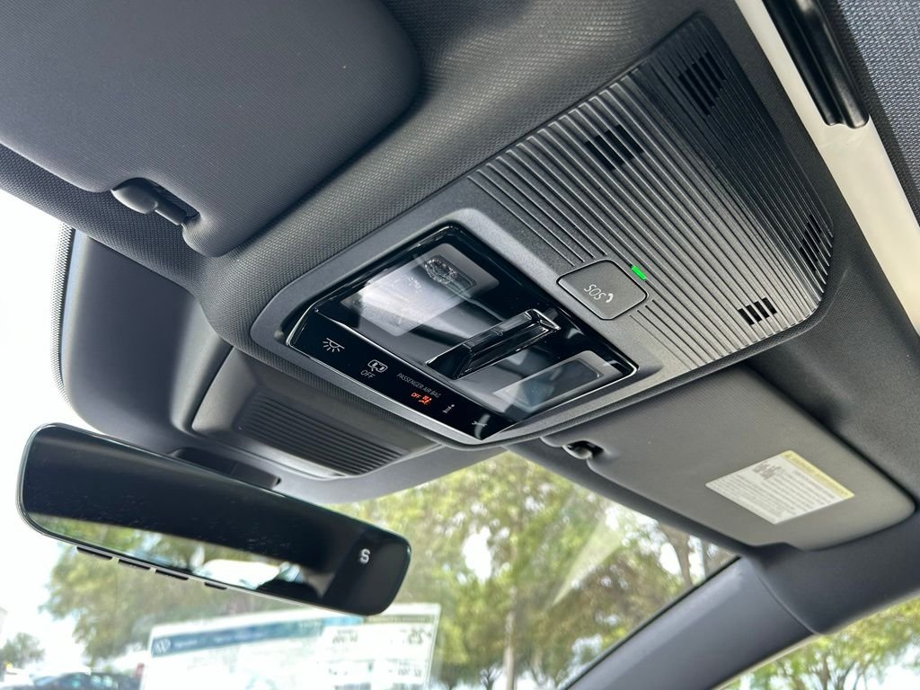 New 2026 White Volkswagen 2.0T image 30