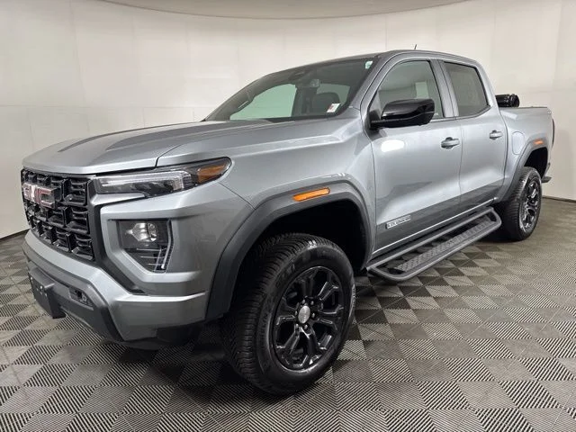 Used 2023 Sterling Metallic GMC Elevation image 8