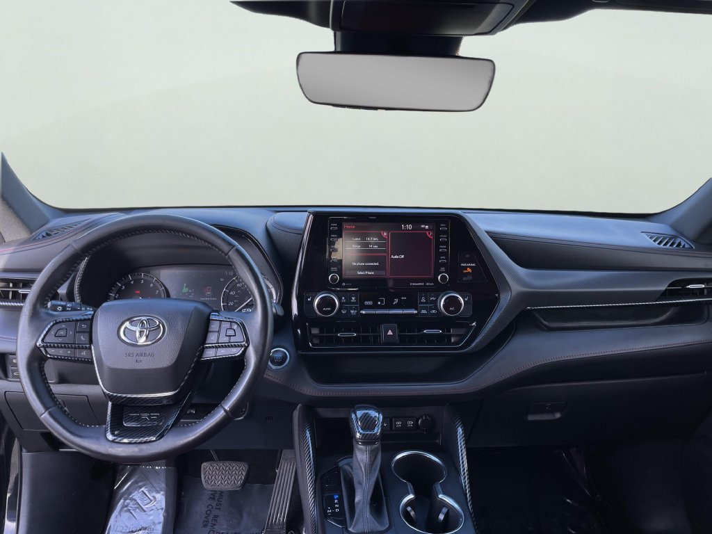 Used 2021 Midnight Black Metallic Toyota XSE image 18