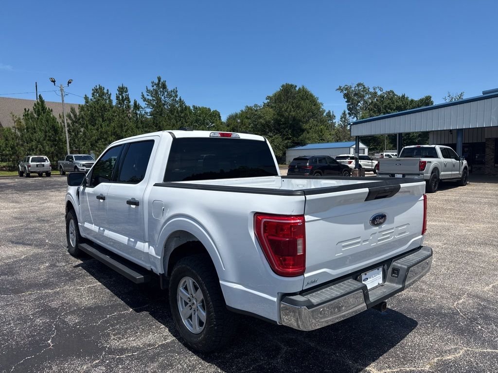 Used 2022 White Ford XLT image 19