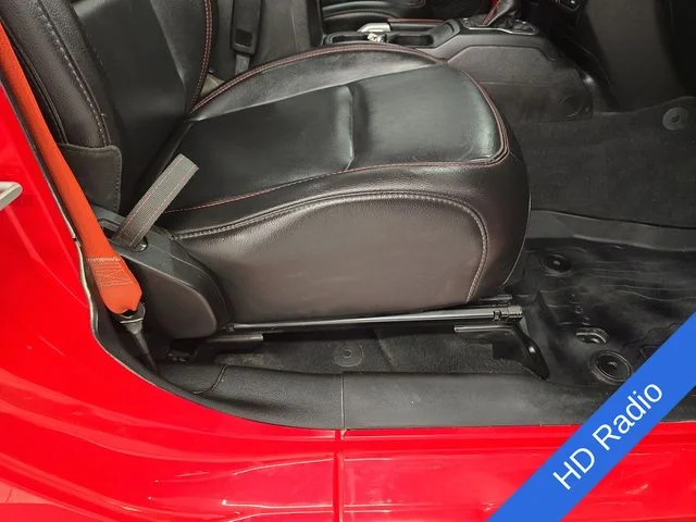 Used 2020 Firecracker Red Clearcoat Jeep Unlimited Rubicon image 12