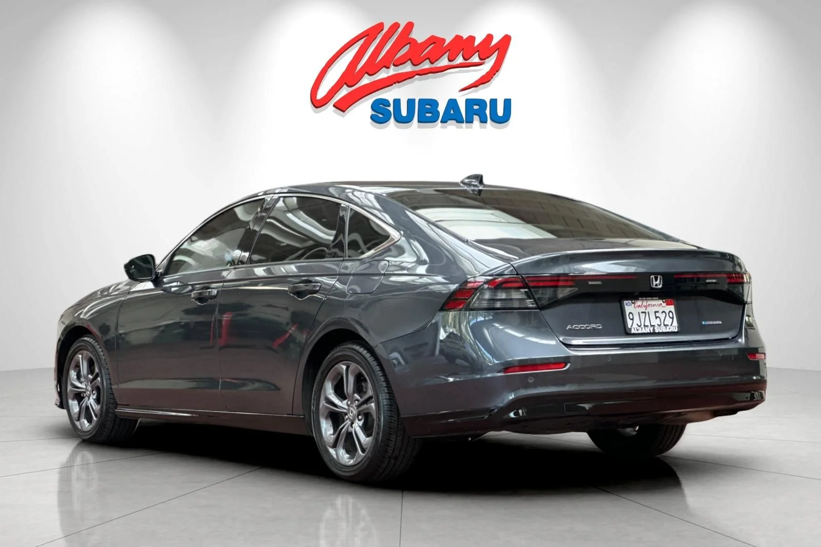 Used 2024 Meteorite Gray Metallic Honda EX-L image 7