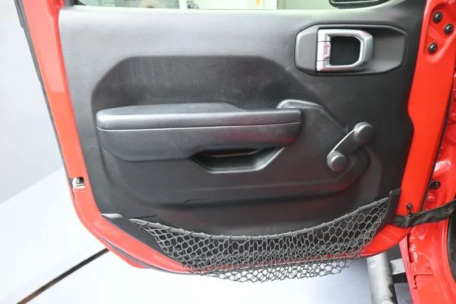 Used 2018 Red Jeep Unlimited Sport image 20