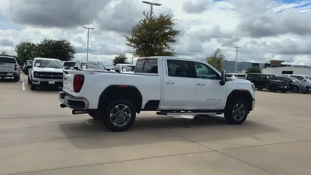 2026 GMC Sierra 2500HD SLT - Photo 9