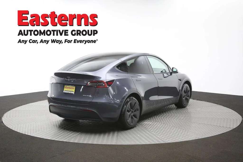 Used 2022 Gray Tesla Long Range image 35