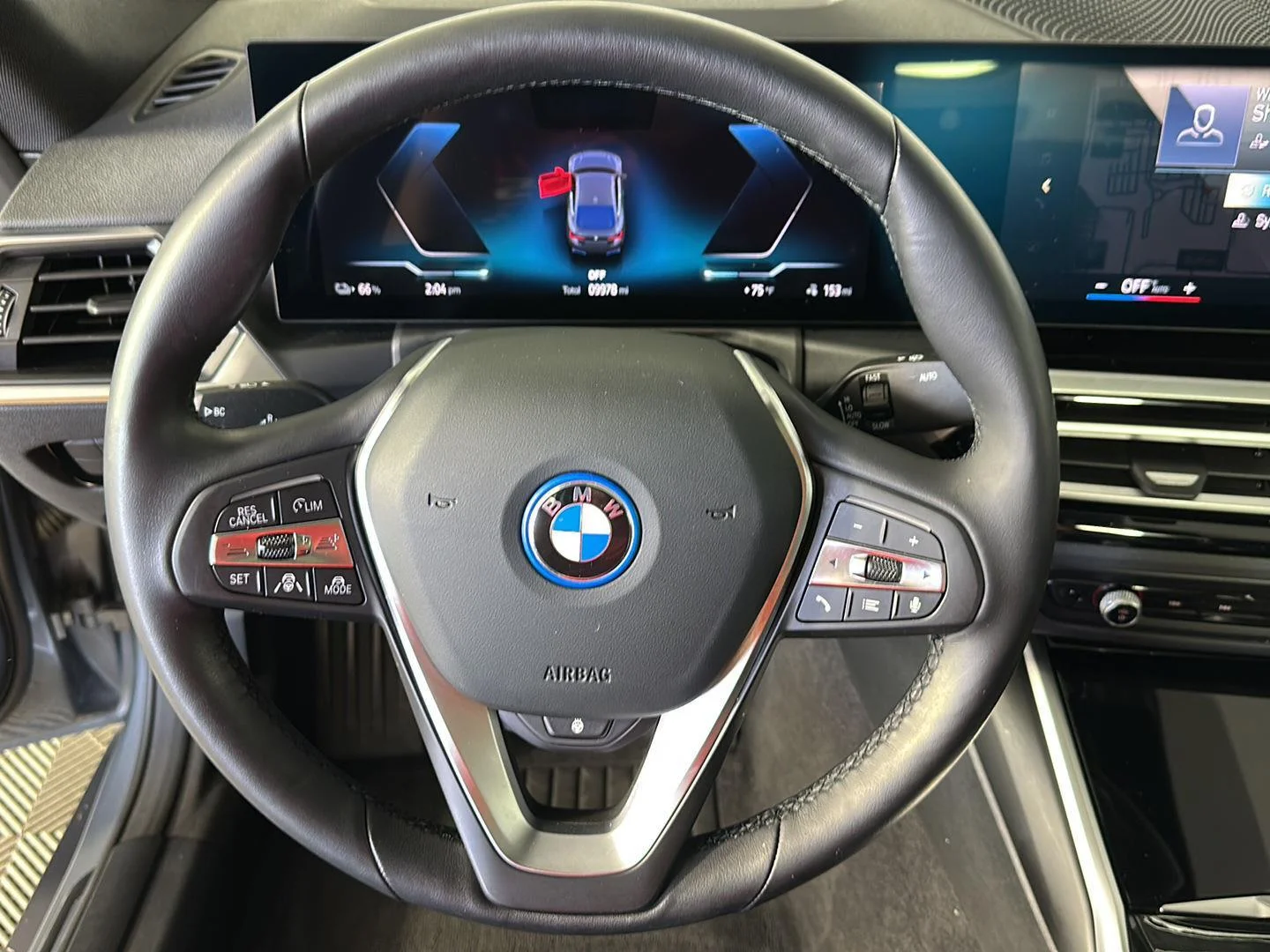 Used 2023 Skyscraper Grey Metallic BMW eDrive40 image 22