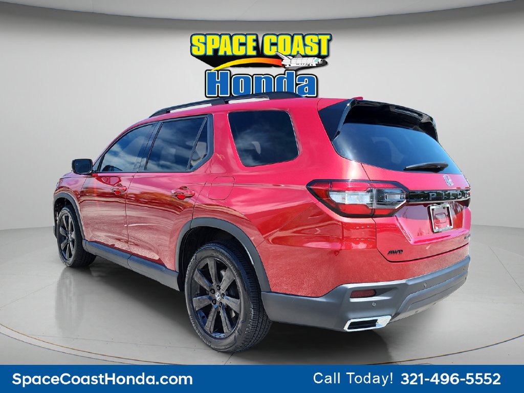 Used 2025  Honda Black Edition image 5