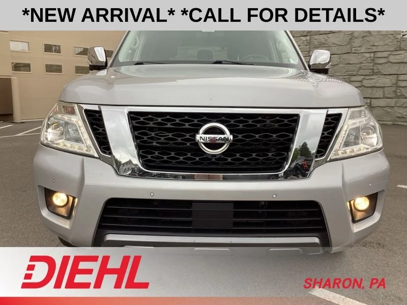 Used 2019 Silver Nissan SL image 2