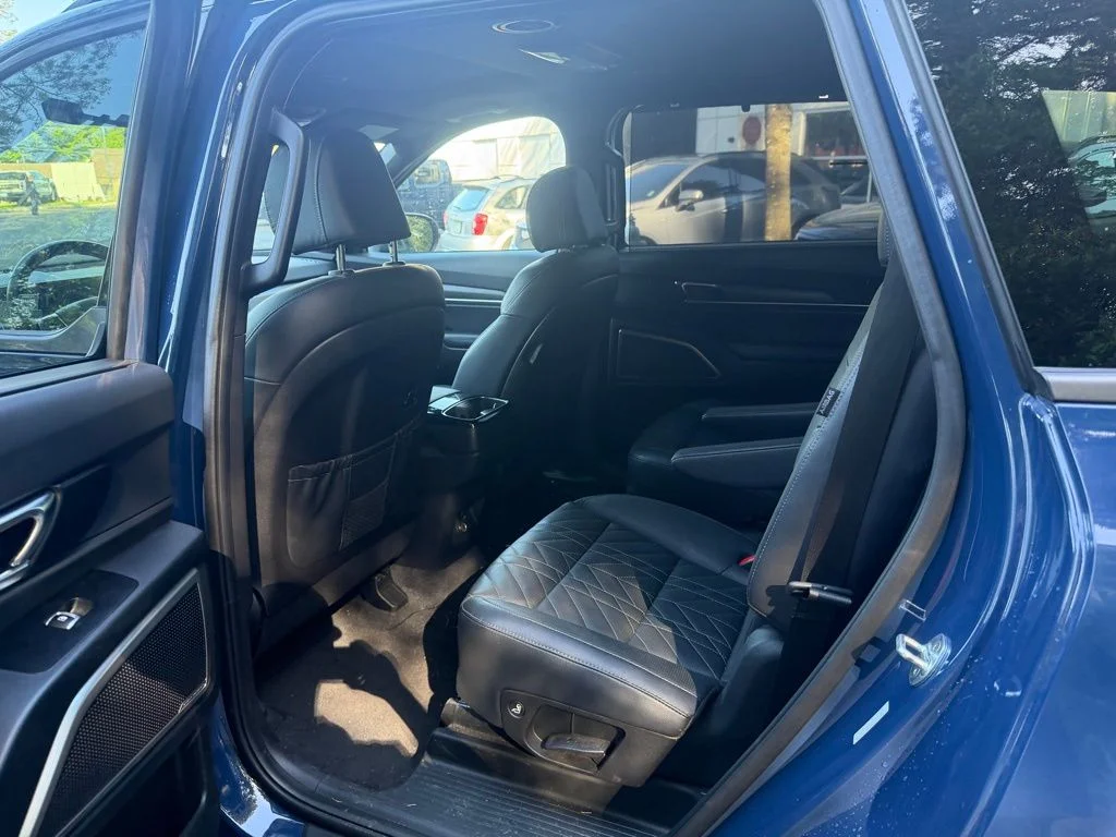 Used 2023 Midnight Lake Blue Kia EX X-Line image 11
