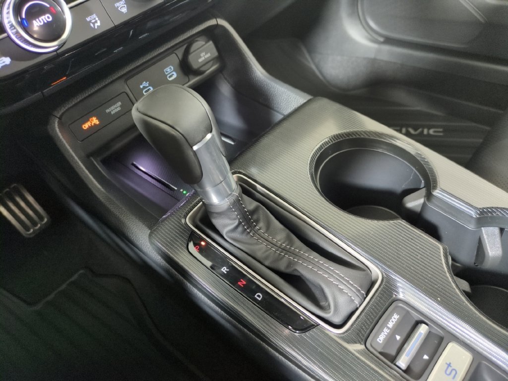 New 2027 Platinum White Pearl Honda Hybrid image 27