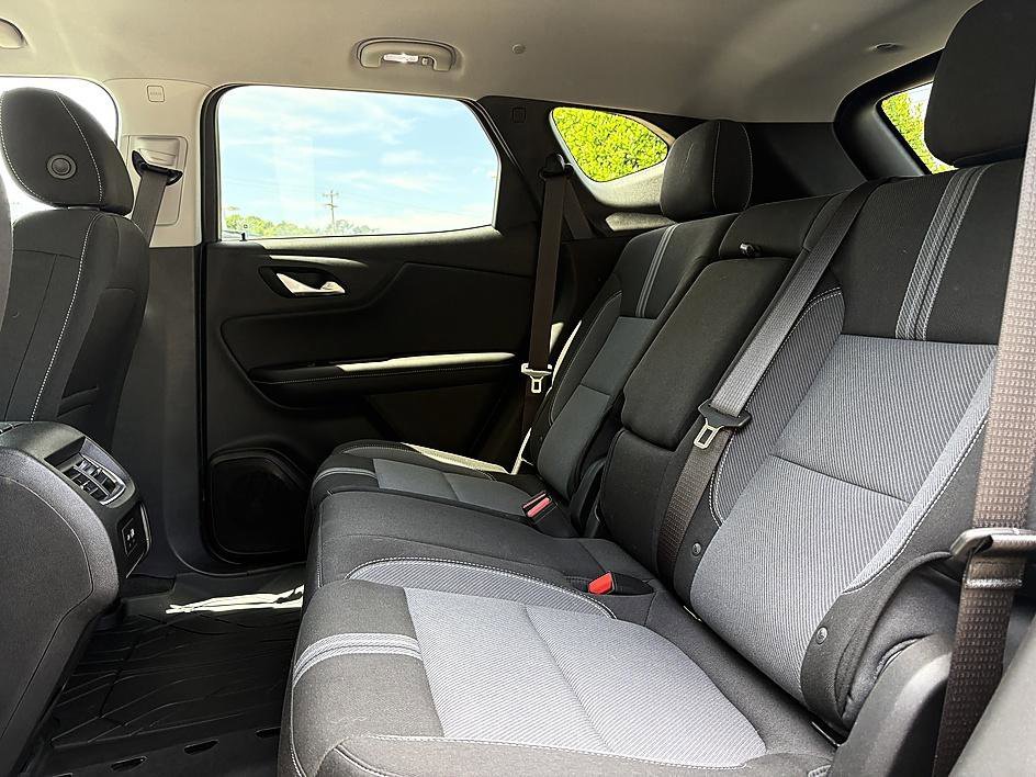 Used 2024 Sterling Gray Metallic Chevrolet LT image 9