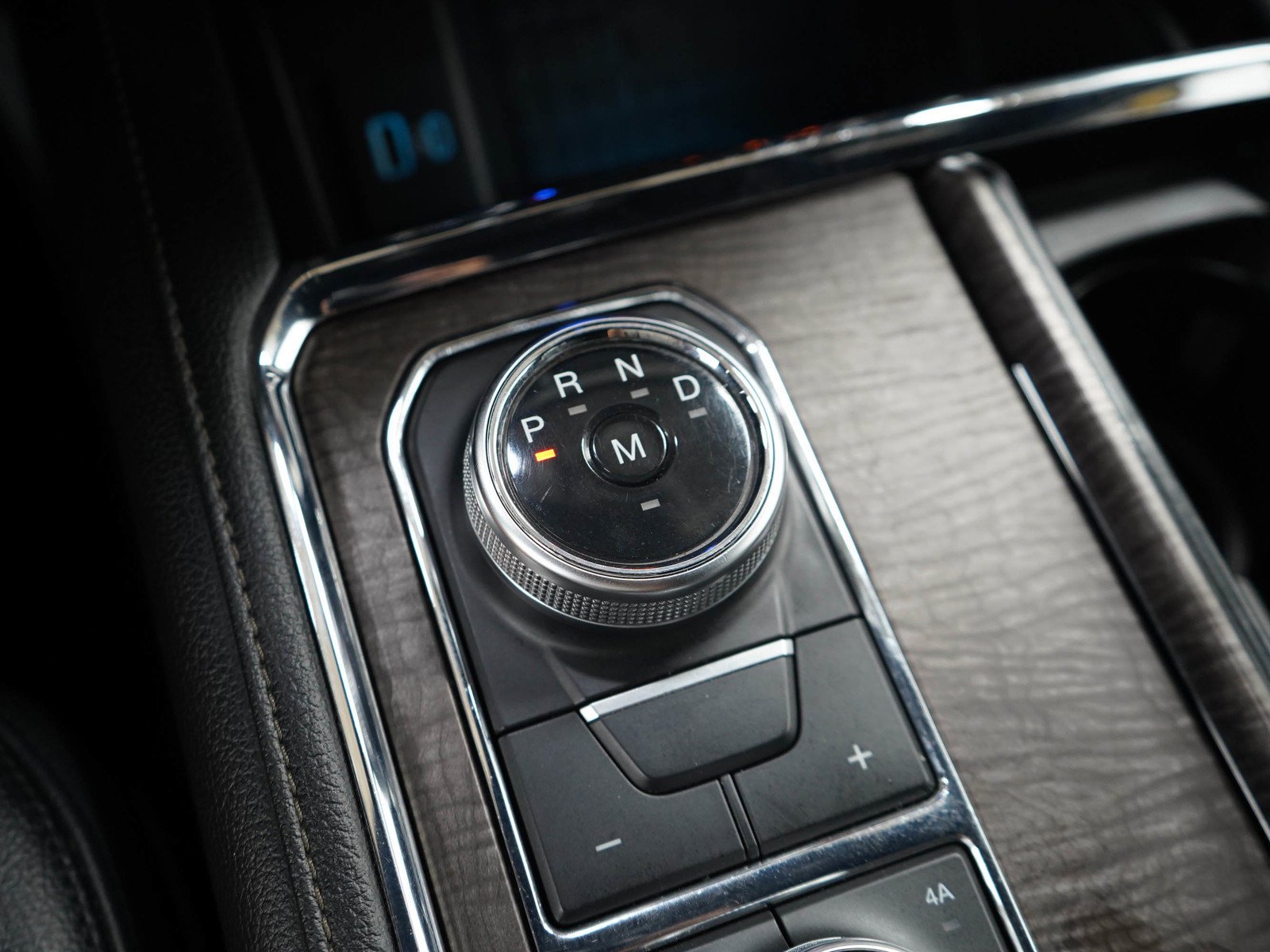 Used 2020 Blue Metallic Ford Limited image 21