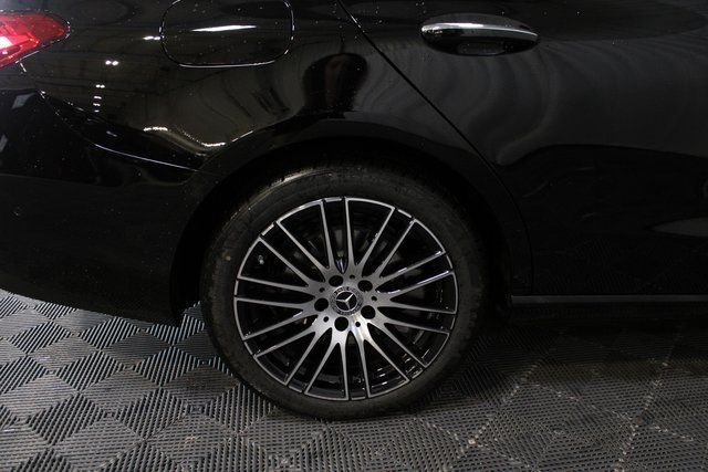2025 Mercedes-Benz C-Class Sedan C 300 - Photo 9