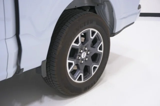 Used 2025 SPACE SILVER METALLIC Ford STX image 10