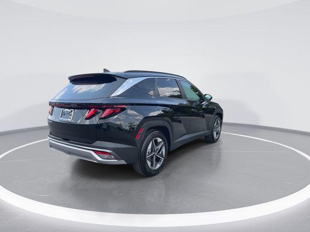 New 2026 Black Hyundai SEL FWD image 8
