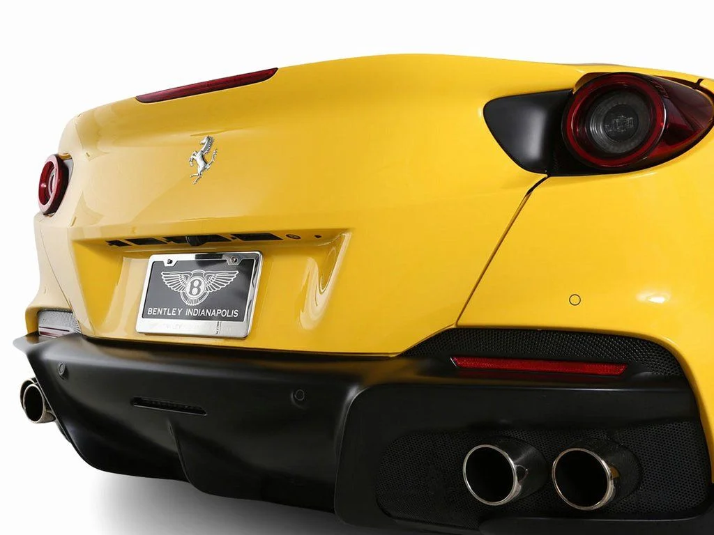 Used 2022 Yellow Ferrari M image 9