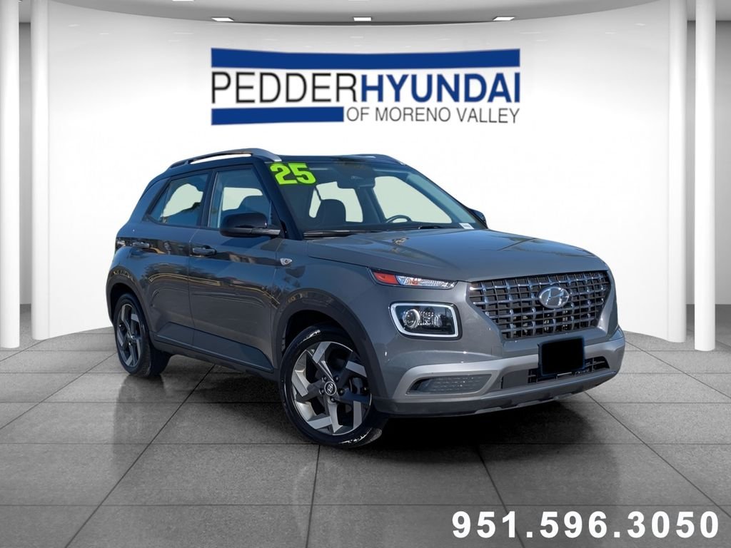 2025 Hyundai Venue Limited IVT's photo
