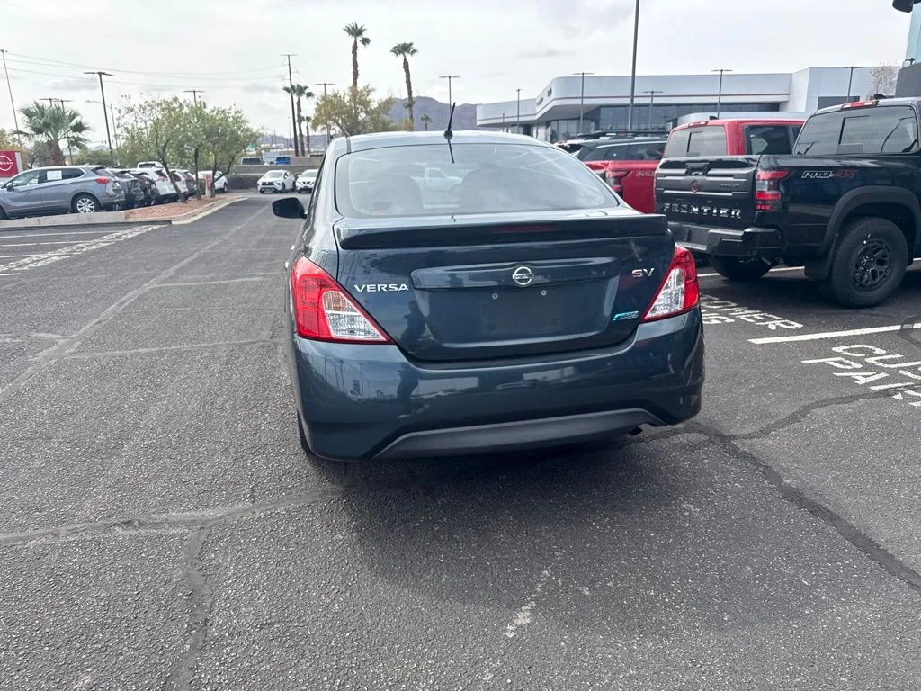 Used 2015 Blue Nissan 1.6 SV image 12