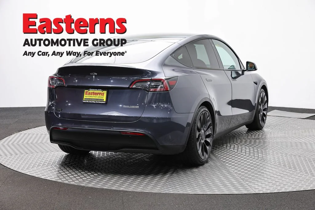 Used 2022 Gray Tesla Performance image 5