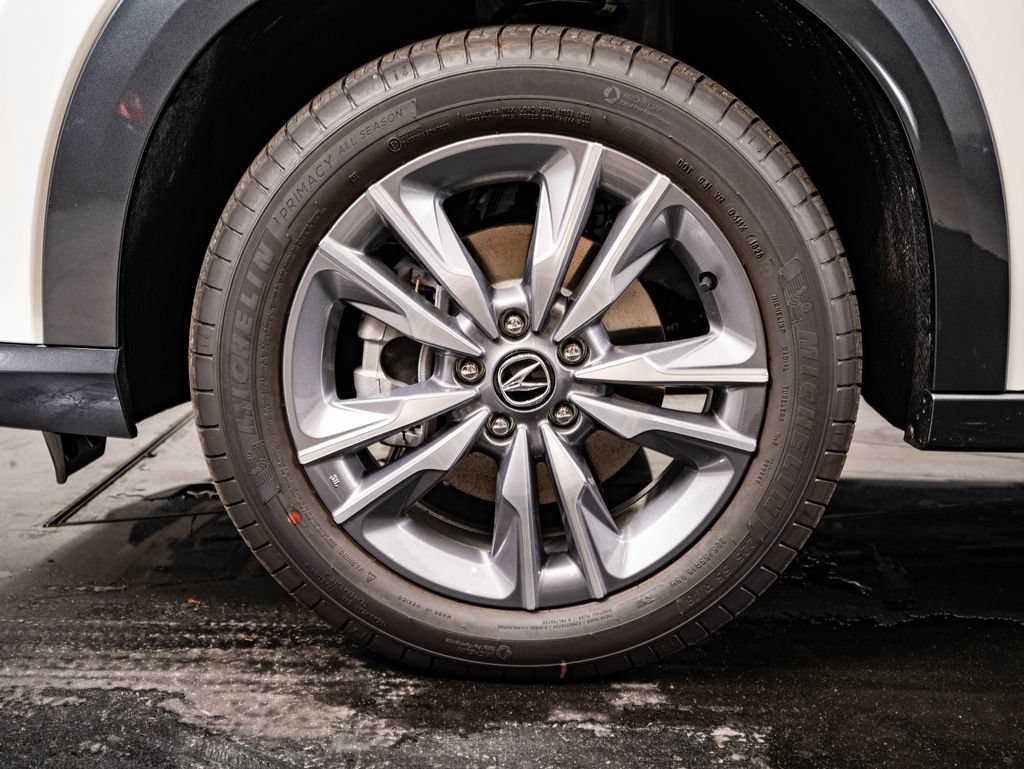 New 2026 Platinum White Pearl Acura AWD image 13