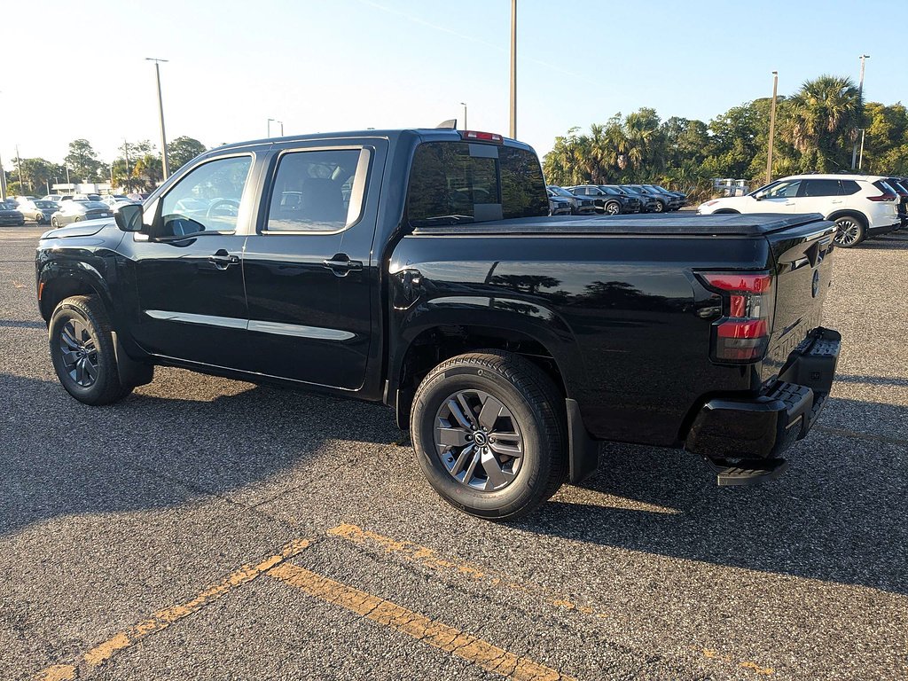New 2026 Super Black Nissan Crew Cab SV image 6