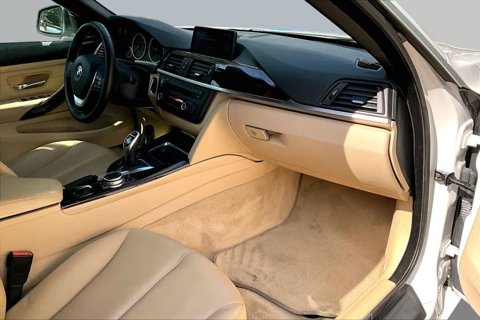 Used 2015 Alpine White BMW 428i image 19