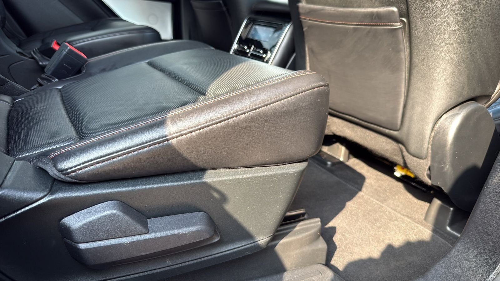 Used 2020 Black Lincoln Reserve image 54