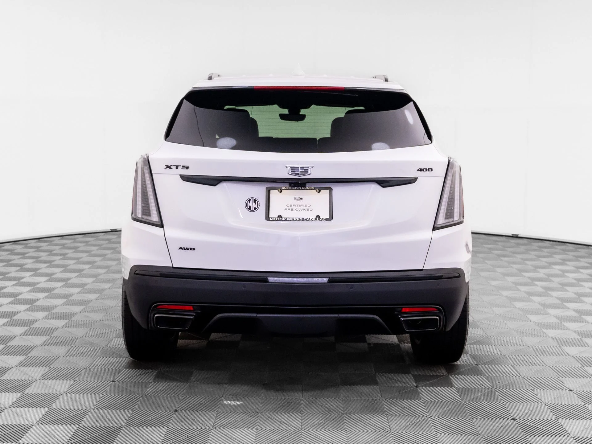 Used 2026 White Cadillac Sport image 4