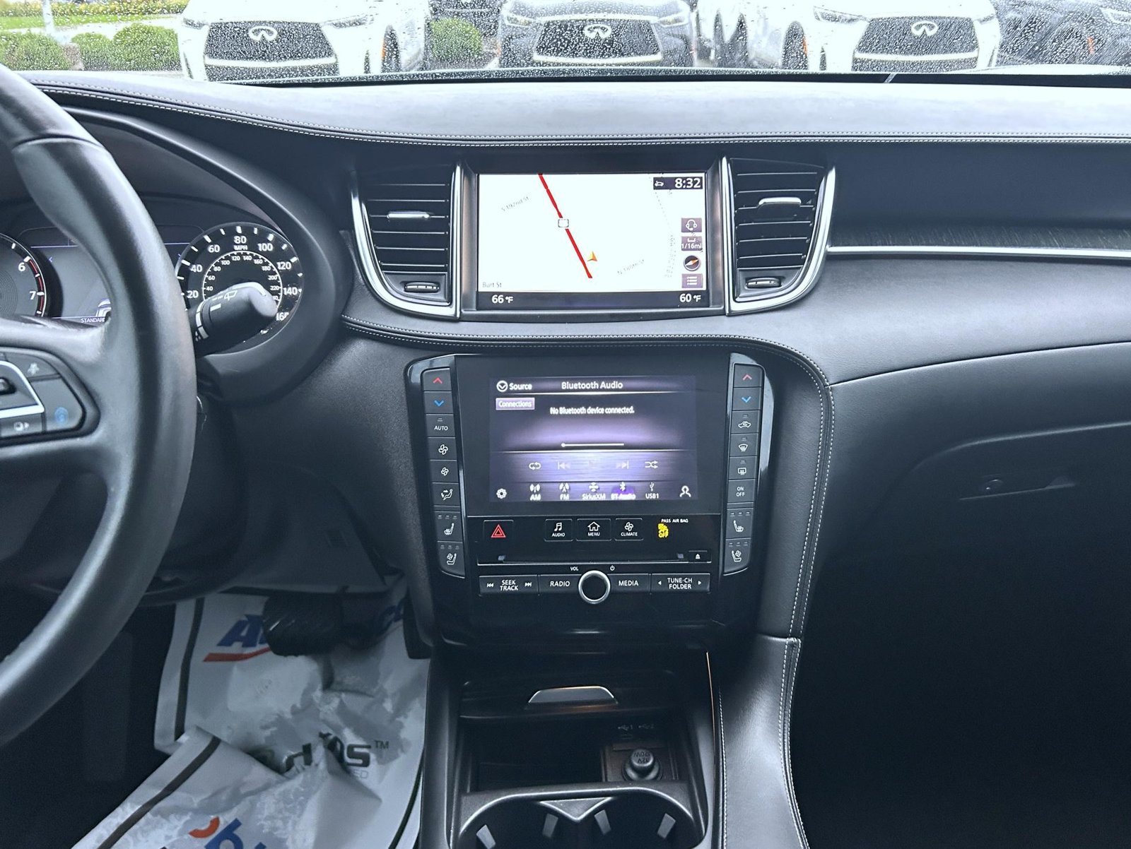 Used 2023 Gray INFINITI SENSORY image 13