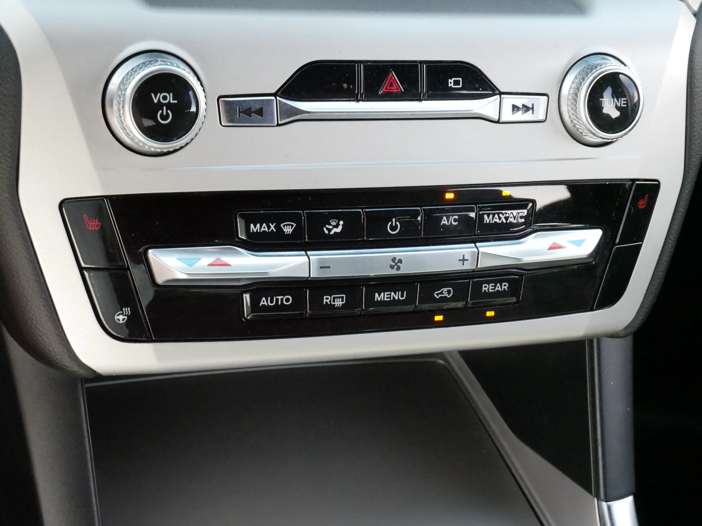 Used 2022 Gray Ford Timberline image 23